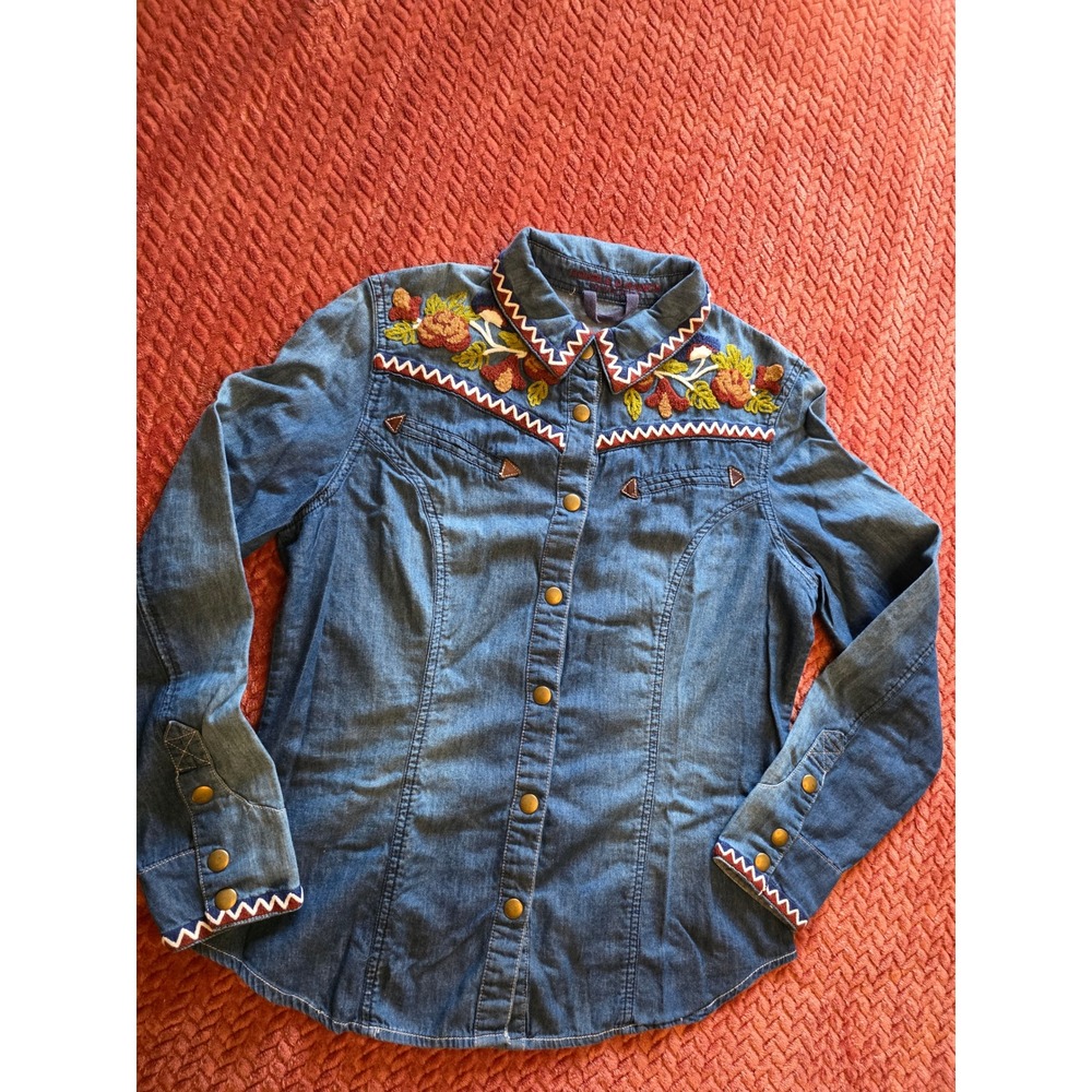 Double D Ranch Shirt Womens Small Blue Denim Floral Embroidered Western Snap